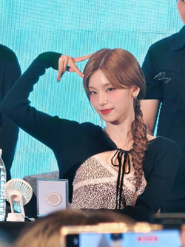 📸 @aqing4girls ×3260718 HQ260718总部 #YEJI #ITZY #예지 #있지原文 #黄礼志📸 @aqing4girls ×3260718 HQ260718总部 #YEJI #ITZY #예지 #있지原文 #黄礼志