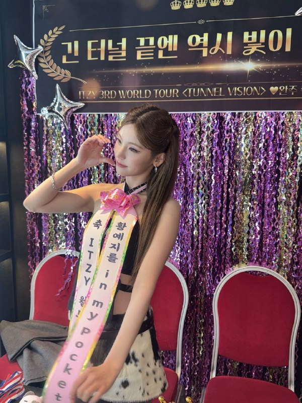 📸 🔍 黄礼志 via @yejigallery ×4yezyizhere instagram update #YEJI原文 #黄礼志