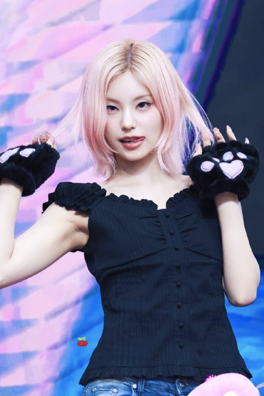 📸 @wonwon_526 ×2260526😋HBD😋 #예지 #YEJI #있지 #ITZY原文 #黄礼志📸 @wonwon_526 ×2260526😋HBD😋 #예지 #YEJI #있지 #ITZY原文 #黄礼志