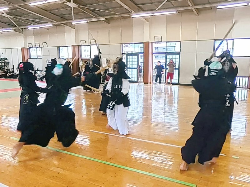 📸 @kurerenseikai ×49月12日(土)明日は呉練誠会大会❗️大会前最後の稽古を、暑い中頑張りました