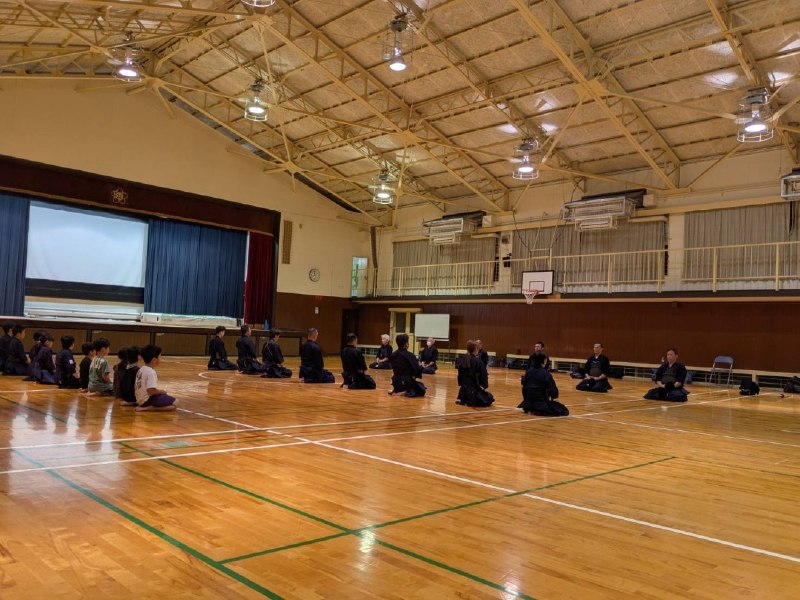 📸 @XgkCIKyQg7FRiKV ×4土曜日稽古　　本日も暑い中、大人も子供も汗だくになりながら稽古に励みました