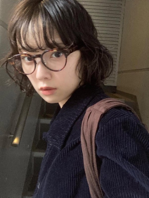 📸 @ent_zb ×4パーマ姿の小夏さんですまた役でもいいので見たいです😊 #加藤小夏原文 #加藤小夏