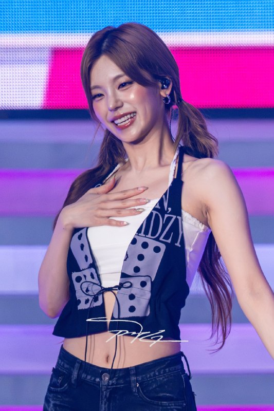 📸 @pjg920 ×4260808 ALL IN, MIDZY 팬미팅    @ITZYofficial #ITZY #있지 #YEJI #예지原文 #黄礼志