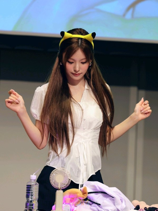 📸 @oimotabemasenka ×2260613 #ITZY #있지 #YEJI #예지原文 #黄礼志📸 @oimotabemasenka ×2260613 #ITZY #있지 #YEJI #예지原文 #黄礼志