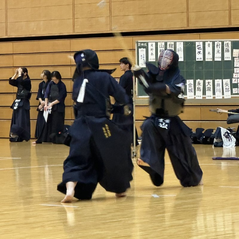 📸 @kazu_okajima ×4剣道！  の個人の部が ゼットエー武道場 で開かれています