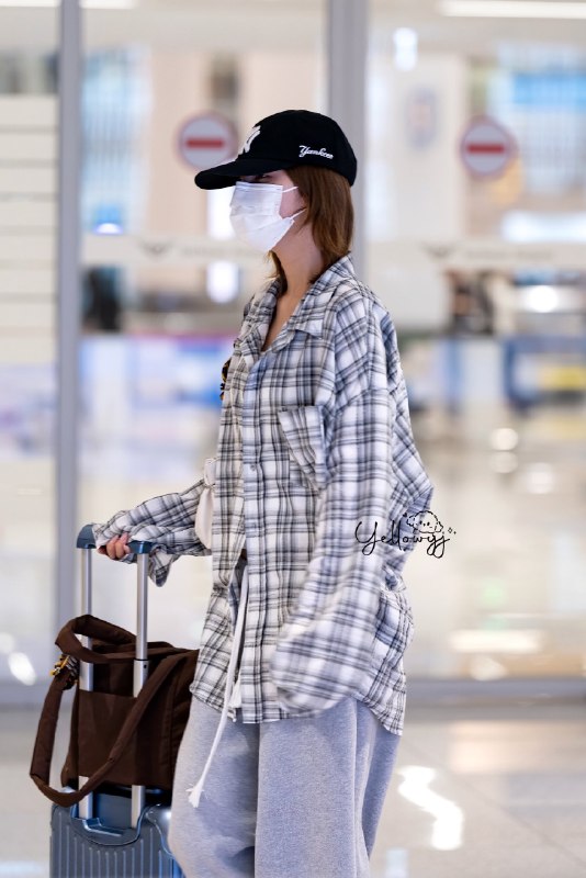 📸 @Yellow_yj0526260919 ICN 입국    @ITZYofficial #ITZY #있지 #YEJI #예지 #イェジ原文 #黄礼志