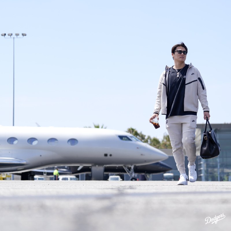 📸 @Frontier__y18 ×2世界一かっこいいよ；；；✈️♡ 投手 #山本由伸 #YoshinobuYamamoto #ドジャース #Dodgers #LetsGoDodgers原文 #MLB日本選手