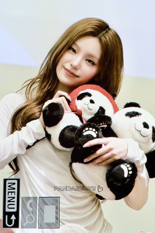 📸 @Panda526_YE ×2260612  MS TOKYO ᥫᩣ #YEJI #ITZY #예지 #있지原文 #黄礼志📸 @Panda526_YE ×2260612  MS TOKYO ᥫᩣ #YEJI #ITZY #예지 #있지原文 #黄礼志