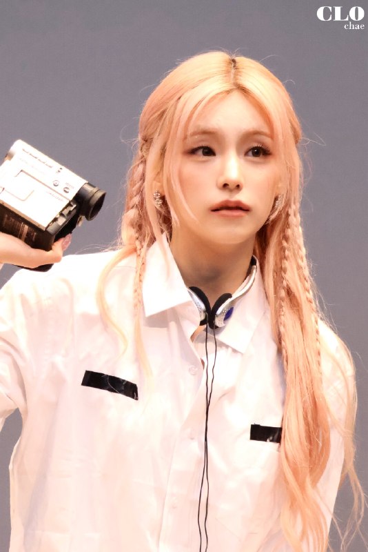 📸 @CL01623829 ×4：(°▽°)... #itzy #yeji #있지 #예지原文 #黄礼志