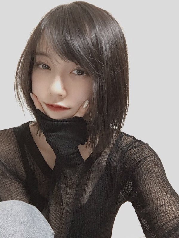 📸 @rIlIHVoqz798429 ×4She is Maddeningly divine(彼女は狂おしいほど神々しい) #加藤小夏原文 #加藤小夏