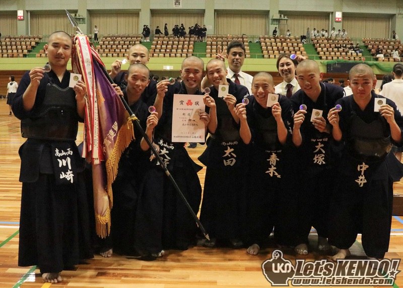 📸 @letskendo ×2こんばんは、LET'S KENDOです東海高校総体剣道大会・団体戦の結果です！結果男子優勝　高山西二位　磐田東三位　三重、愛産大三河女子優勝　東海大翔洋二位　磐田東三位　星城、鈴鹿結果はLET'S KENDOに掲載しています✋