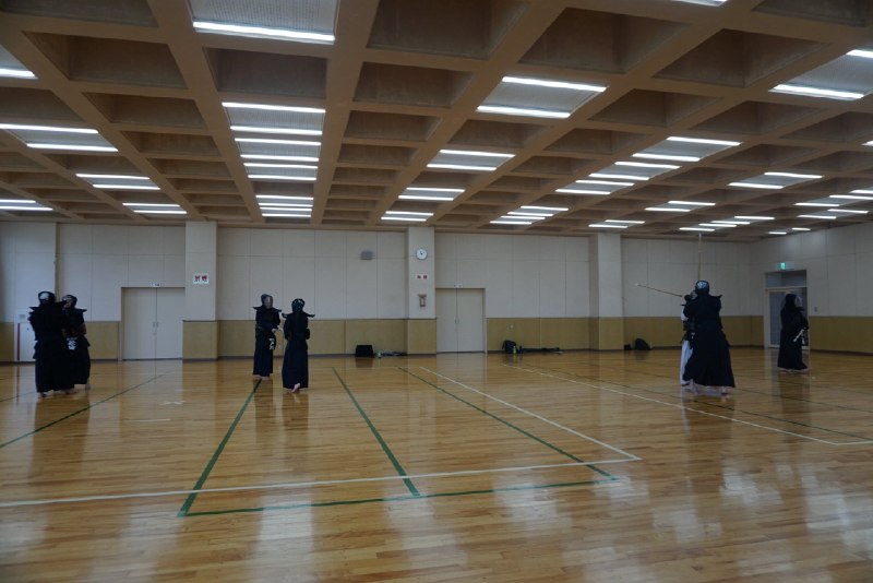 📸 @toamurakendojin ×3こんばんは🌛今日は午前中、中学生の自主練で剣道の稽古